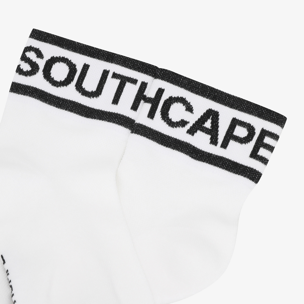 사우스케이프 여성 컬러 배색 로고 레터링 중목 삭스_화이트