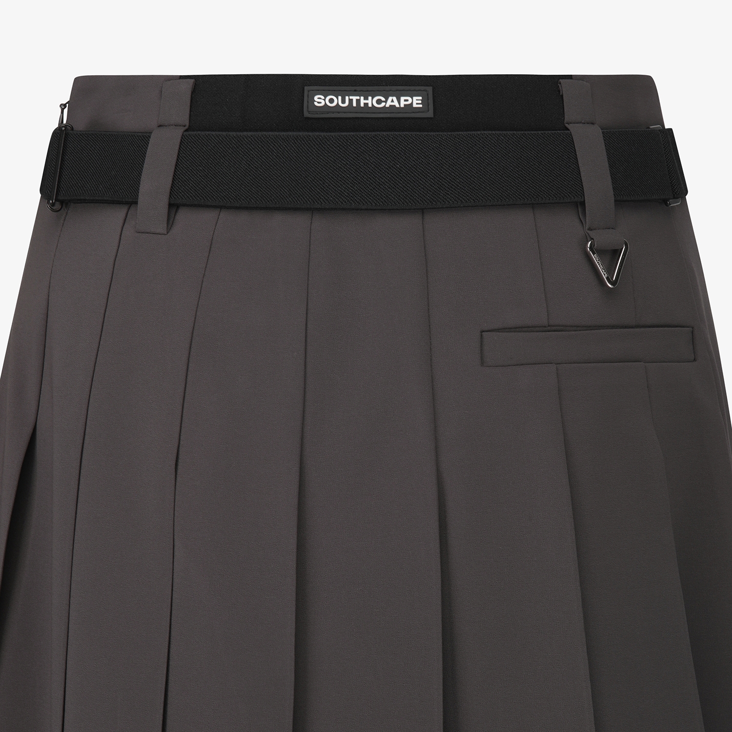 사우스케이프 여성 벨티드 플리츠 미디 스커트_다크 브라운