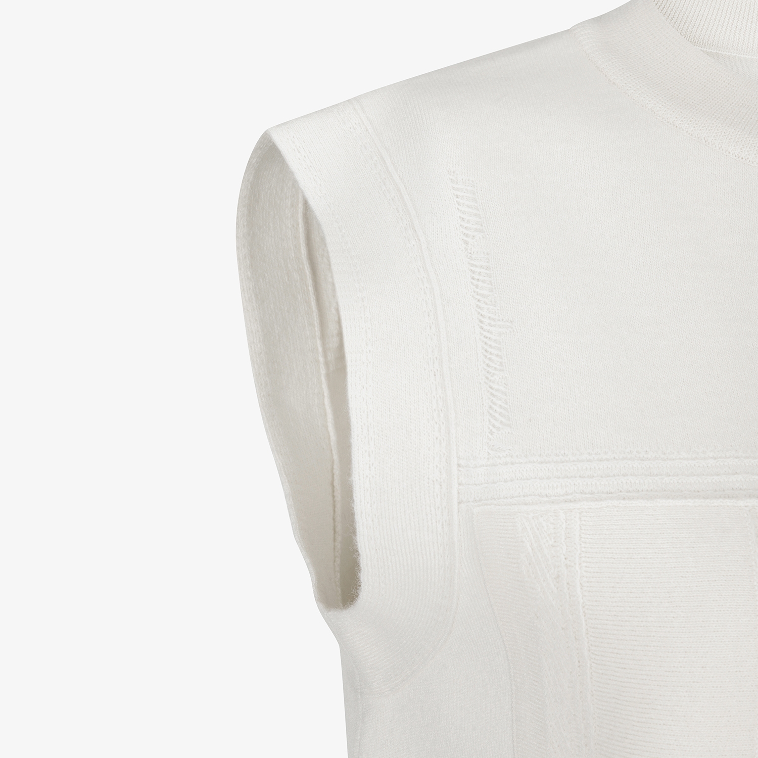 사우스케이프 여성 반하이넥 버튼 니트 베스트_아이보리