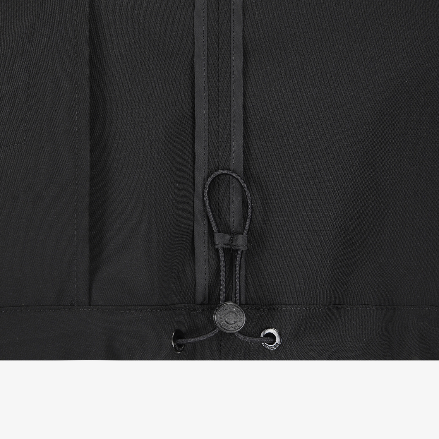 여성 사우스크로스 트리밍 디테일 점퍼_블랙