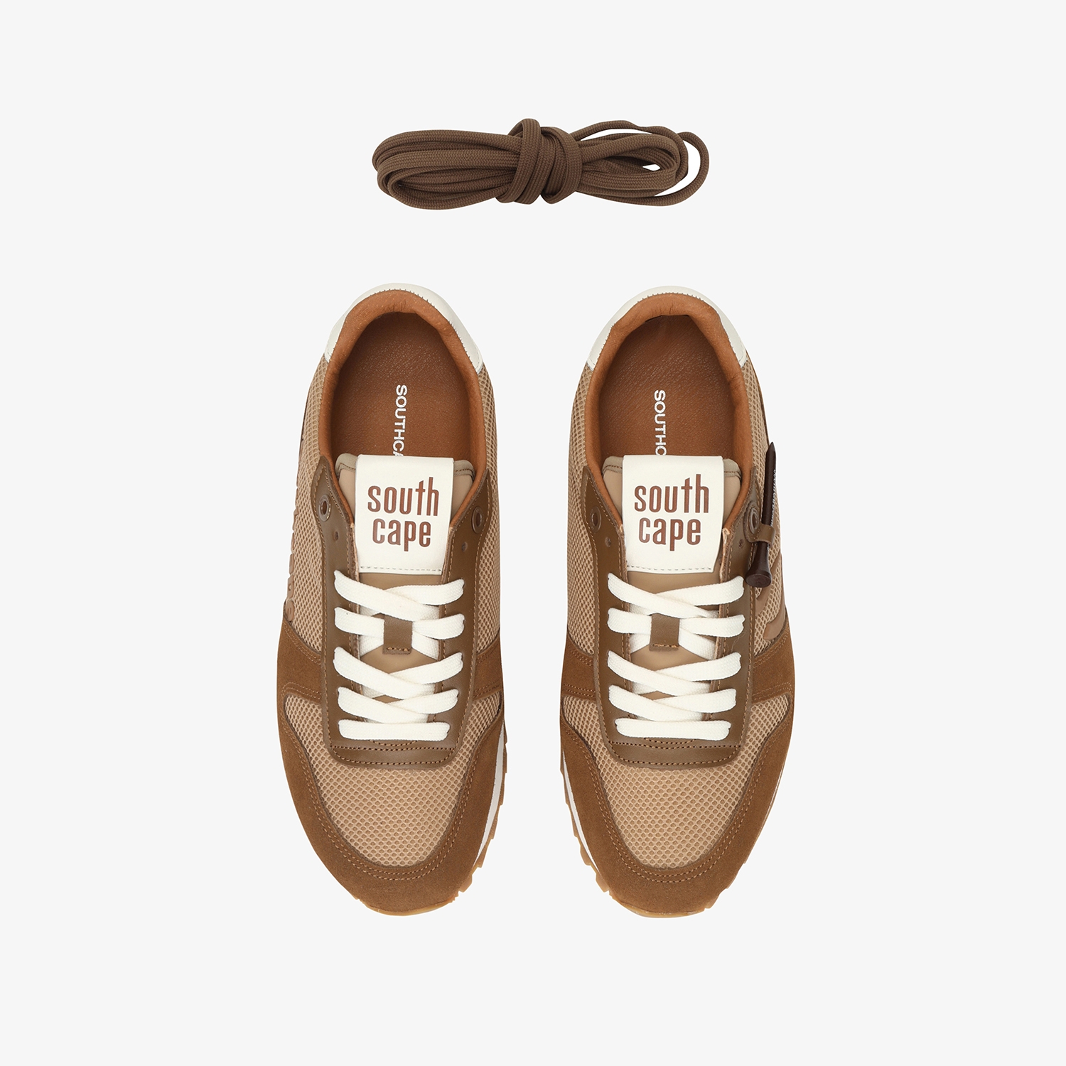 사우스케이프 여성 뉴 로고 배색 스파이크리스화_카멜