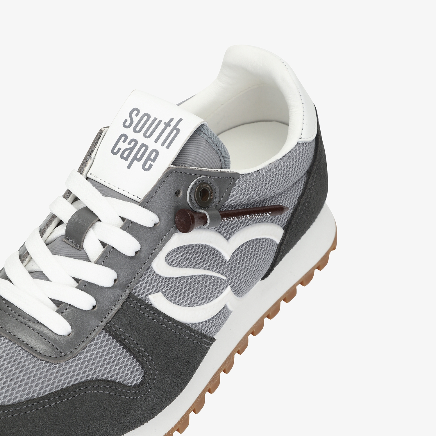 사우스케이프 여성 뉴 로고 배색 스파이크리스화_그레이