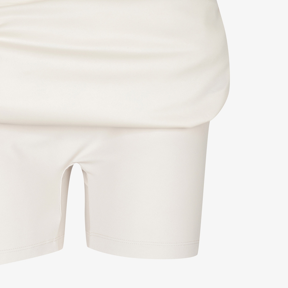 여성 사우스크로스 글로시 볼륨 플리츠 스커트_라이트 베이지