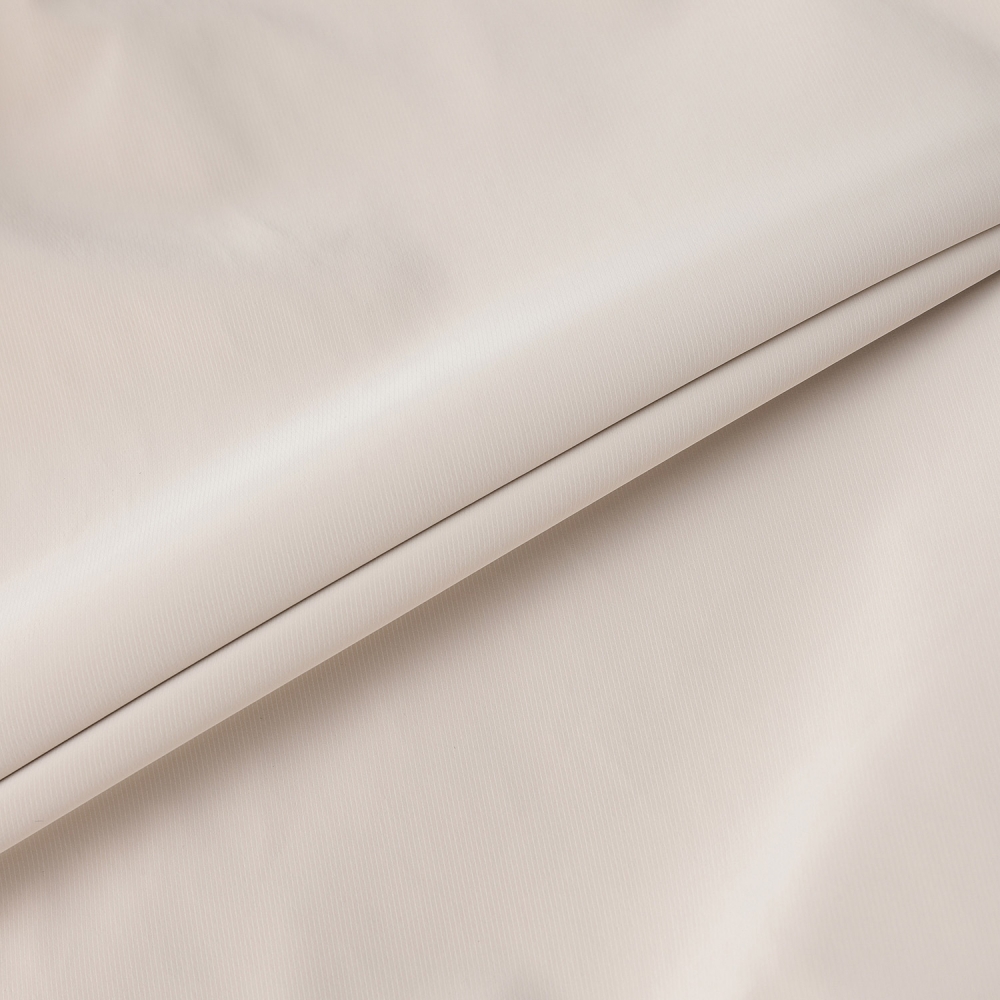 여성 사우스크로스 글로시 볼륨 플리츠 스커트_라이트 베이지