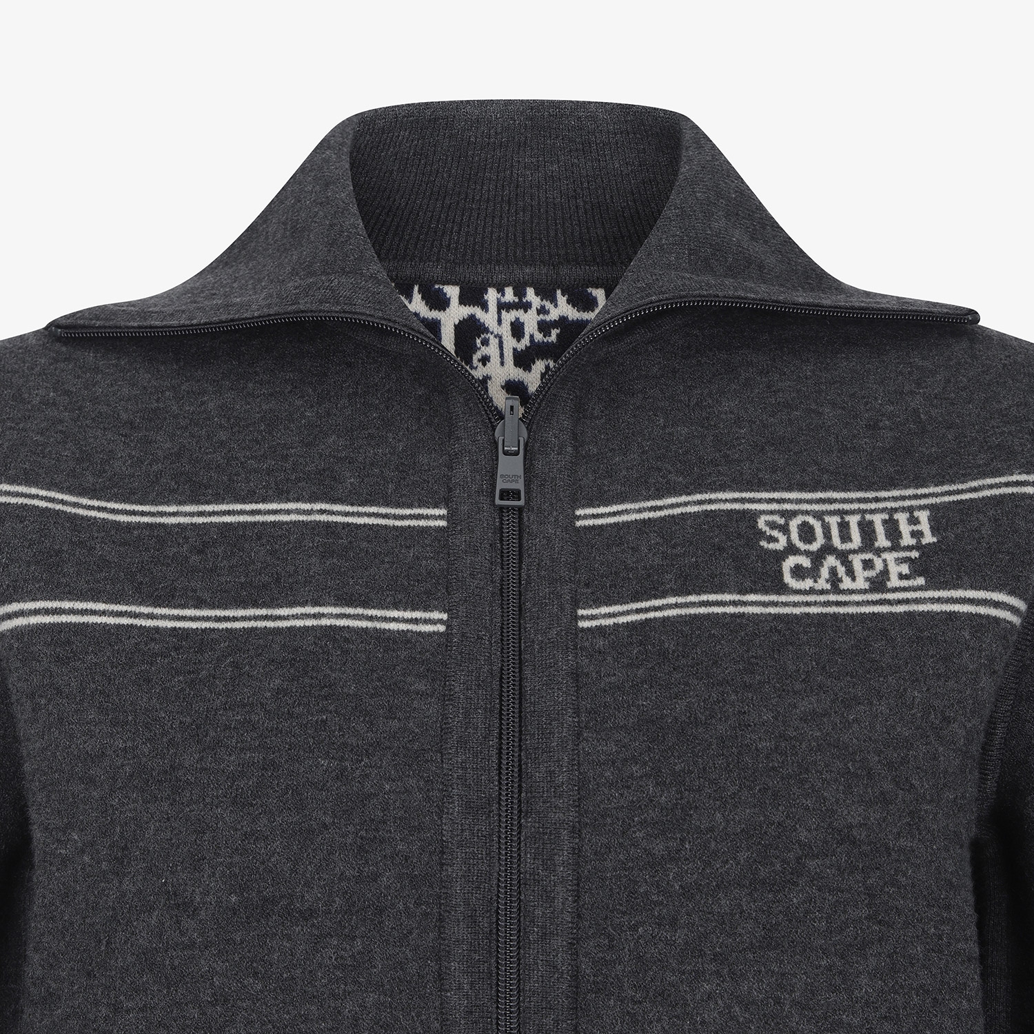 사우스케이프 여성 리버시블 하이넥 자카드 집업 니트_다크 그레이