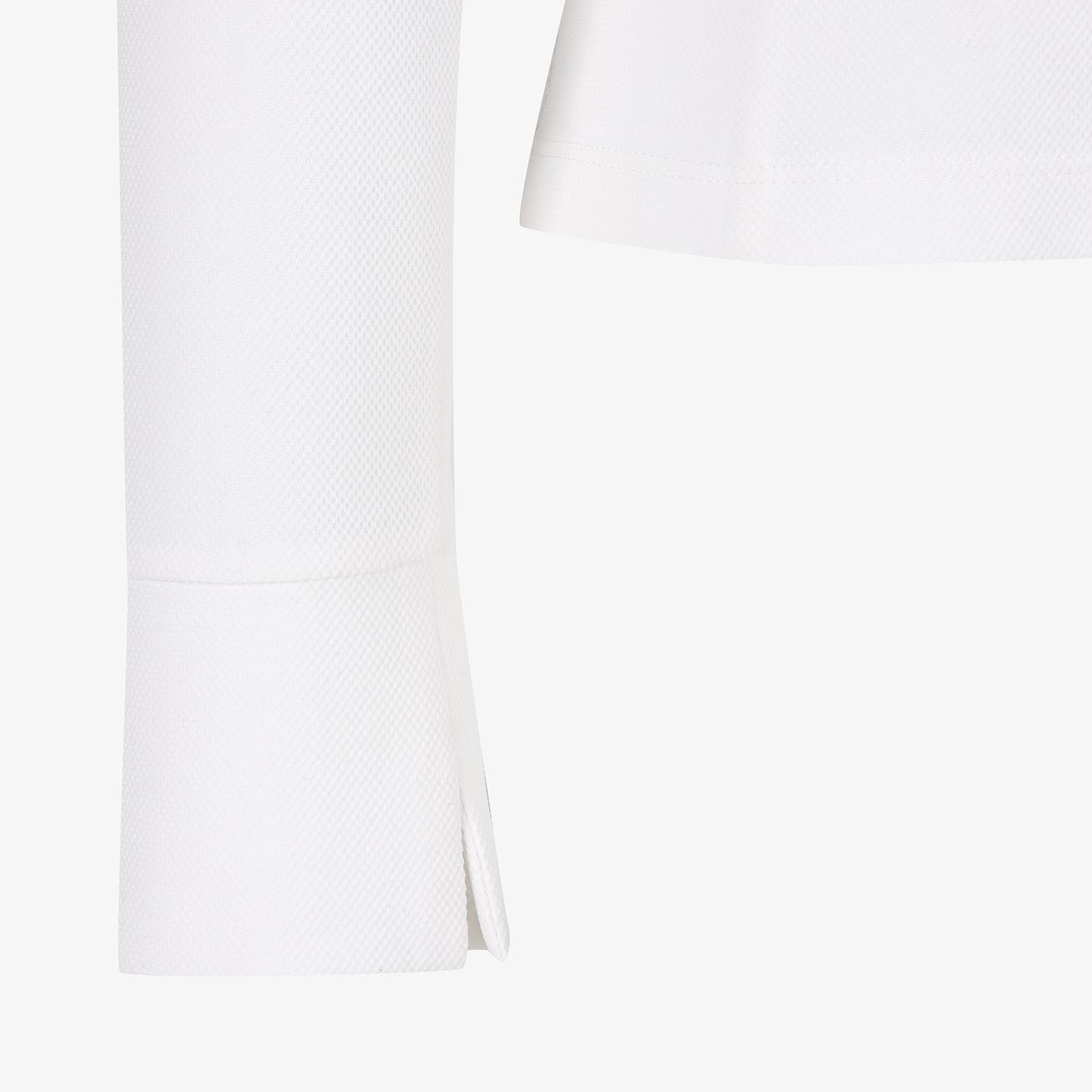 여성 사우스크로스 프릴 모크넥 백 슬릿 티셔츠_화이트