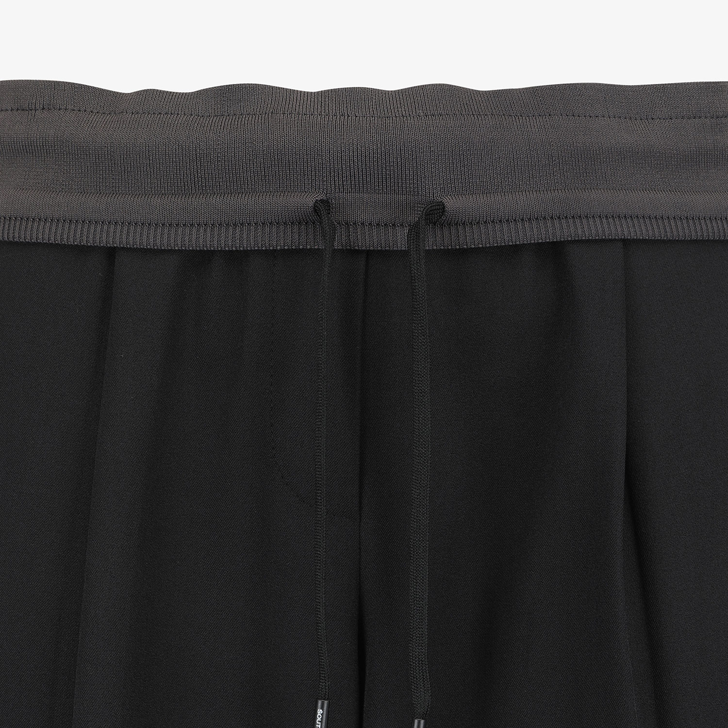 사우스케이프 여성 핀턱 밴딩 팬츠_블랙