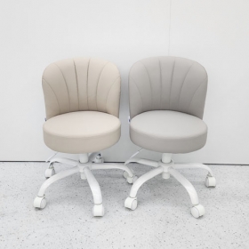 [ 나인 ] 페디, 속눈썹, 네일 체어 컬러 ::: 연베이지 / 연그레이DESIGN by 디자인쿠루