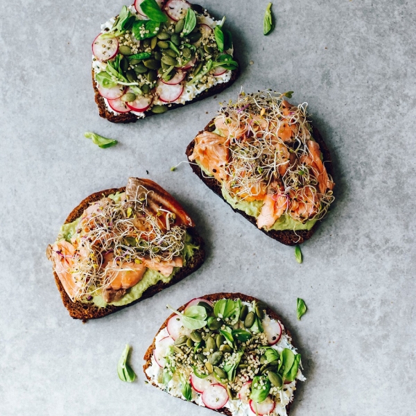 [마이브레드] 아고토스 호밀빵 300g X 4봉 담백하고 쫀쫀한 리투아니아 정통발효 통곡물 호밀빵