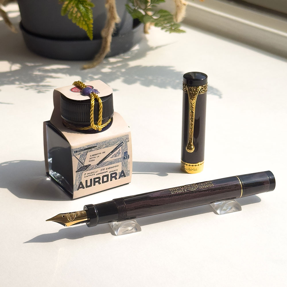 [한정판] 오로라 만년필 인터나지오날 에보나이트 에스프레소 19A-ESP