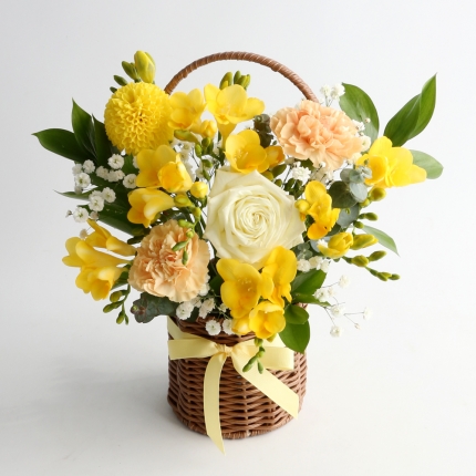 연보라 스토크 꽃바구니