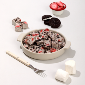 파미유 딸기 쿠키앤크림 쫀득쿠키 12ea/box