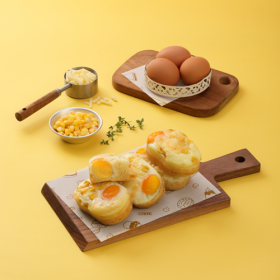 파미유 콘치즈계란빵 10ea/box