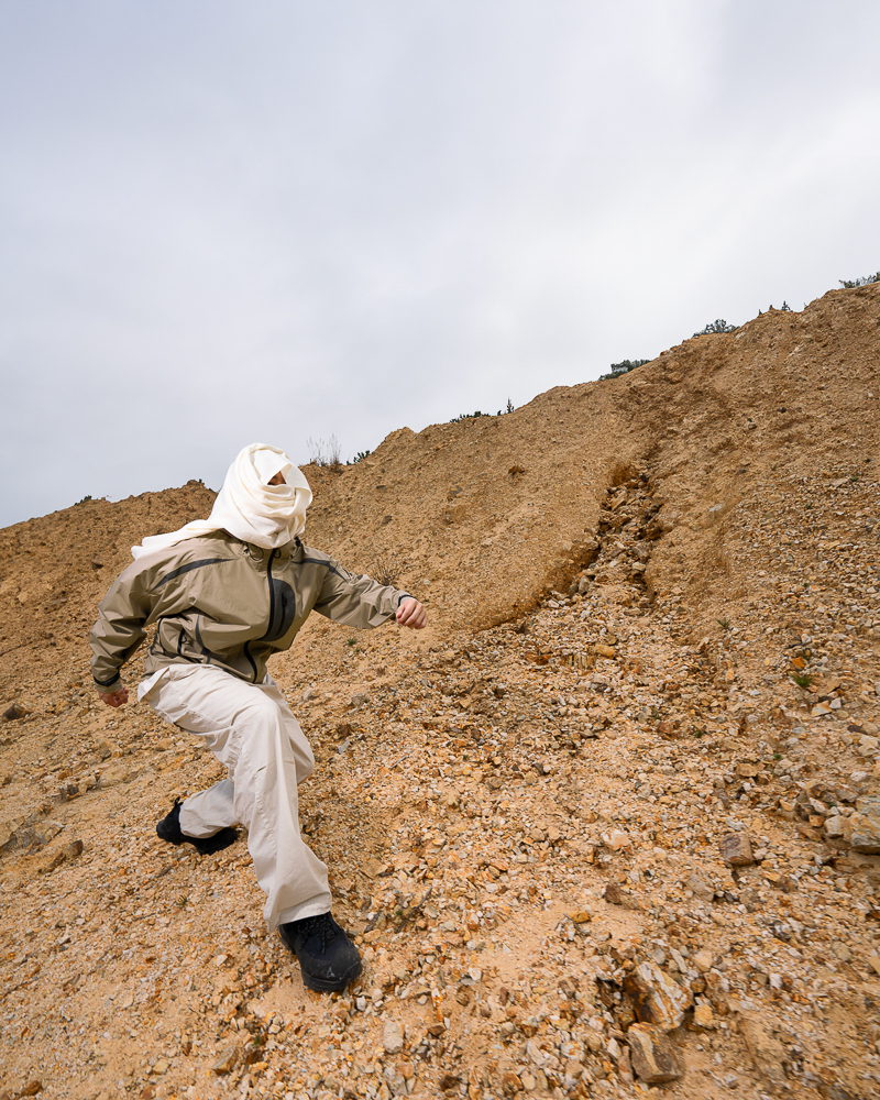 GRAY SHOP Exclusive with welter experiment | 'Oasis in the desert'