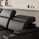 ★50%쿠폰/신상특가★스테이온 헤드틸팅 모션 확장형 슬라이딩 3/4인용 가죽 리클라이너 소파(홈바형)