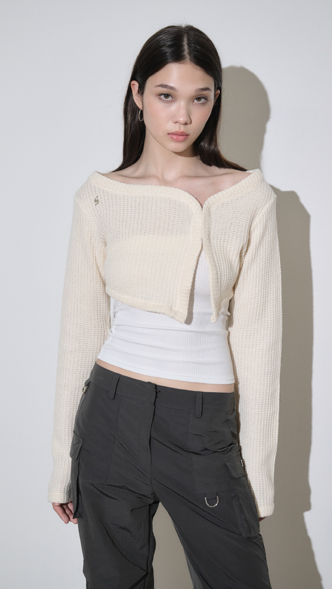SIDE BUTTON CROP CARDIGAN [IVORY]