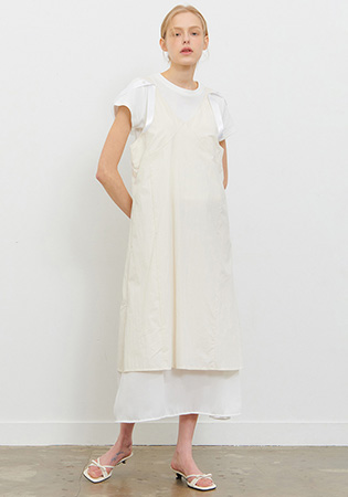 리본 스트랩 레이어드 나시 원피스 크림