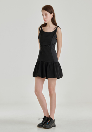 EYELET VOLUME MINI DRESS [BLACK]