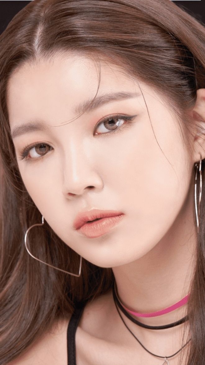 캣츠아이 브라운