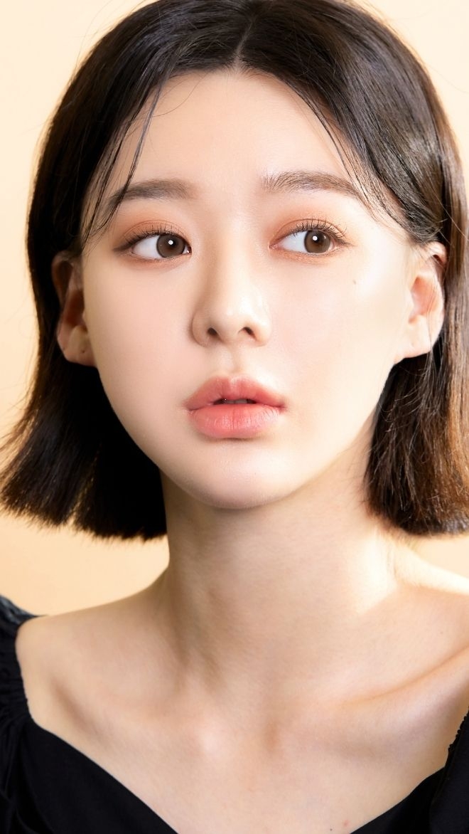 1DAY 오리아나 뮨 브라운