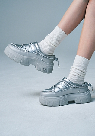 푸퍼 윈터 클로그  412440001 (6cm/3colors)