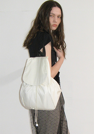 Carry your backpack Cream