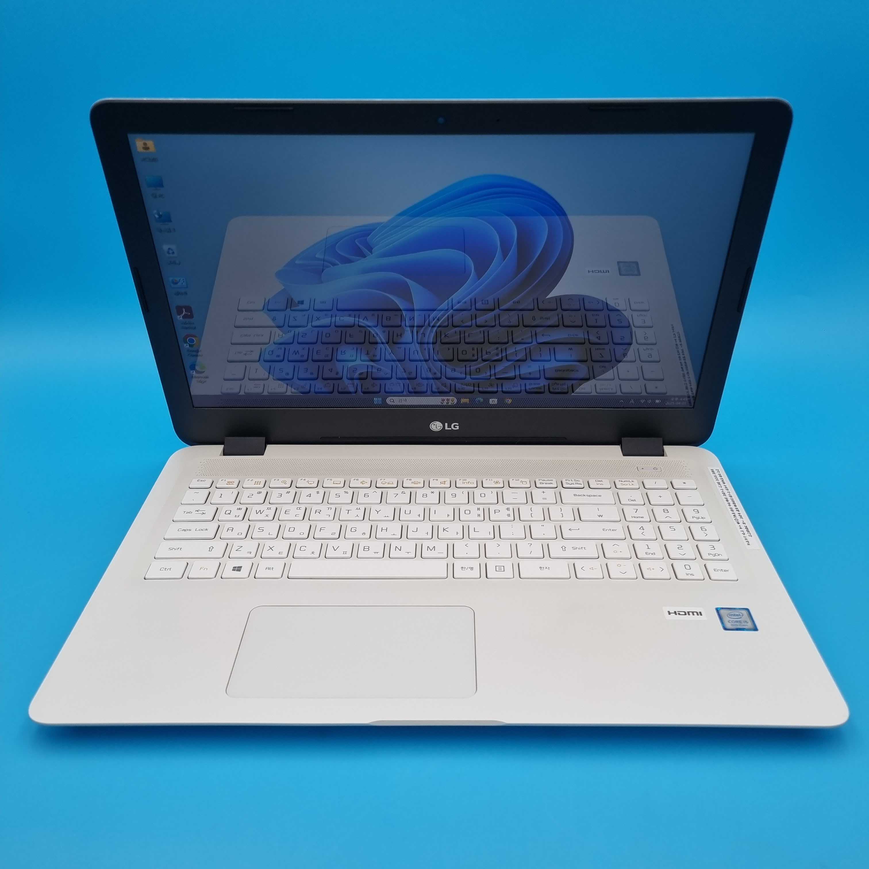 LG 올화이트/실버 i7/i5 최신형 RAM 16GB 756GB UHD GRAPHICS 울트라 노트북 WIN11 PRO