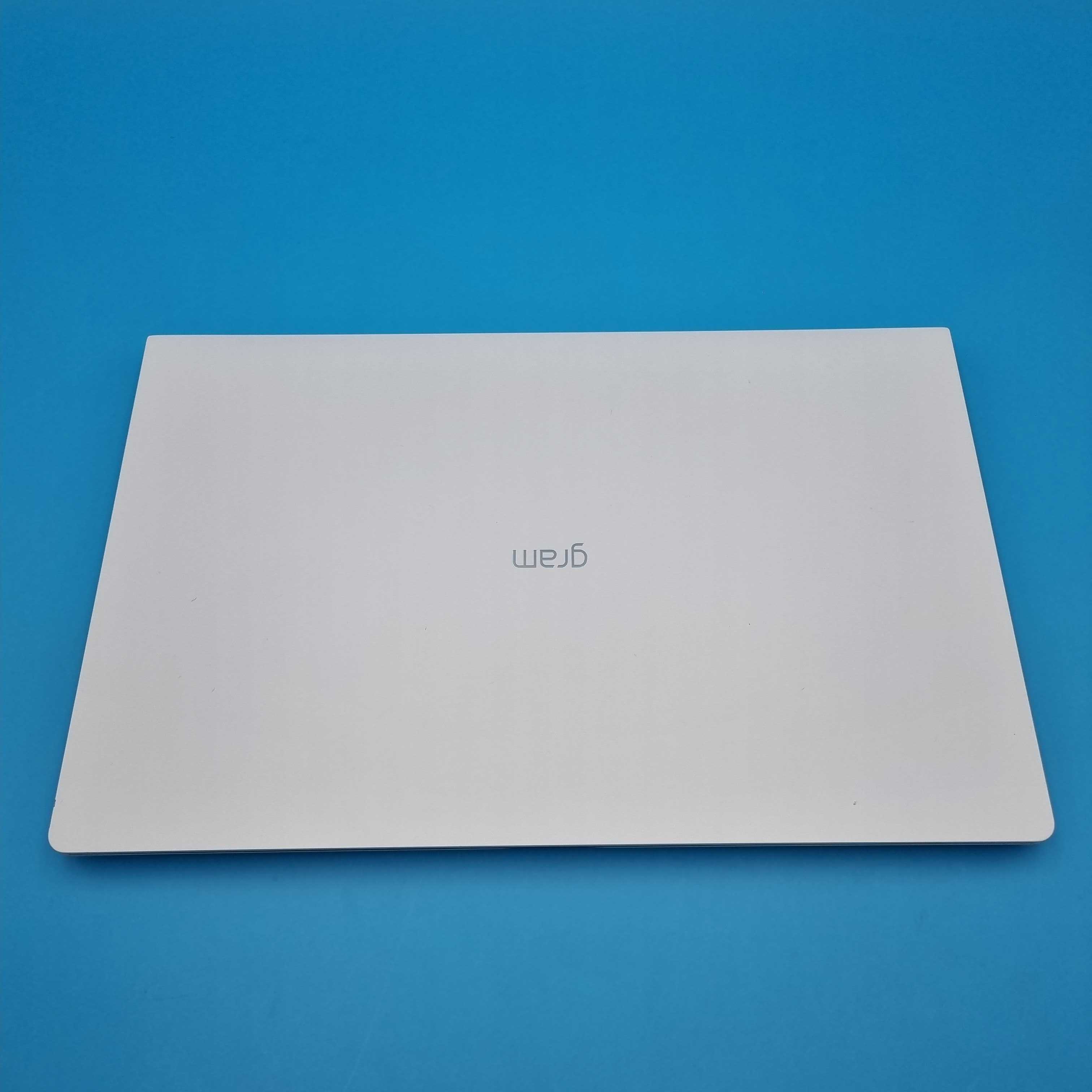 [*그램풀박스패키지]LG ALLNEW GRAM 15인치 i7/i5 8TH RAM 16GB SSD 512GB 대용량 배터리 초경량 CTYPE 그램 WIN11 PRO