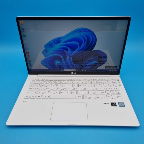 [*그램풀박스패키지]LG ALLNEW GRAM 15인치 i7/i5 8TH RAM 16GB SSD 512GB 대용량 배터리 초경량 CTYPE 그램 WIN11 PRO