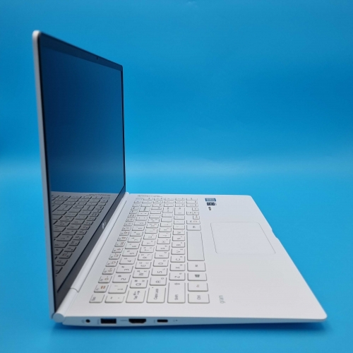 [*그램풀박스패키지]LG ALLNEW GRAM 15인치 i7/i5 8TH RAM 16GB SSD 512GB 대용량 배터리 초경량 CTYPE 그램 WIN11 PRO