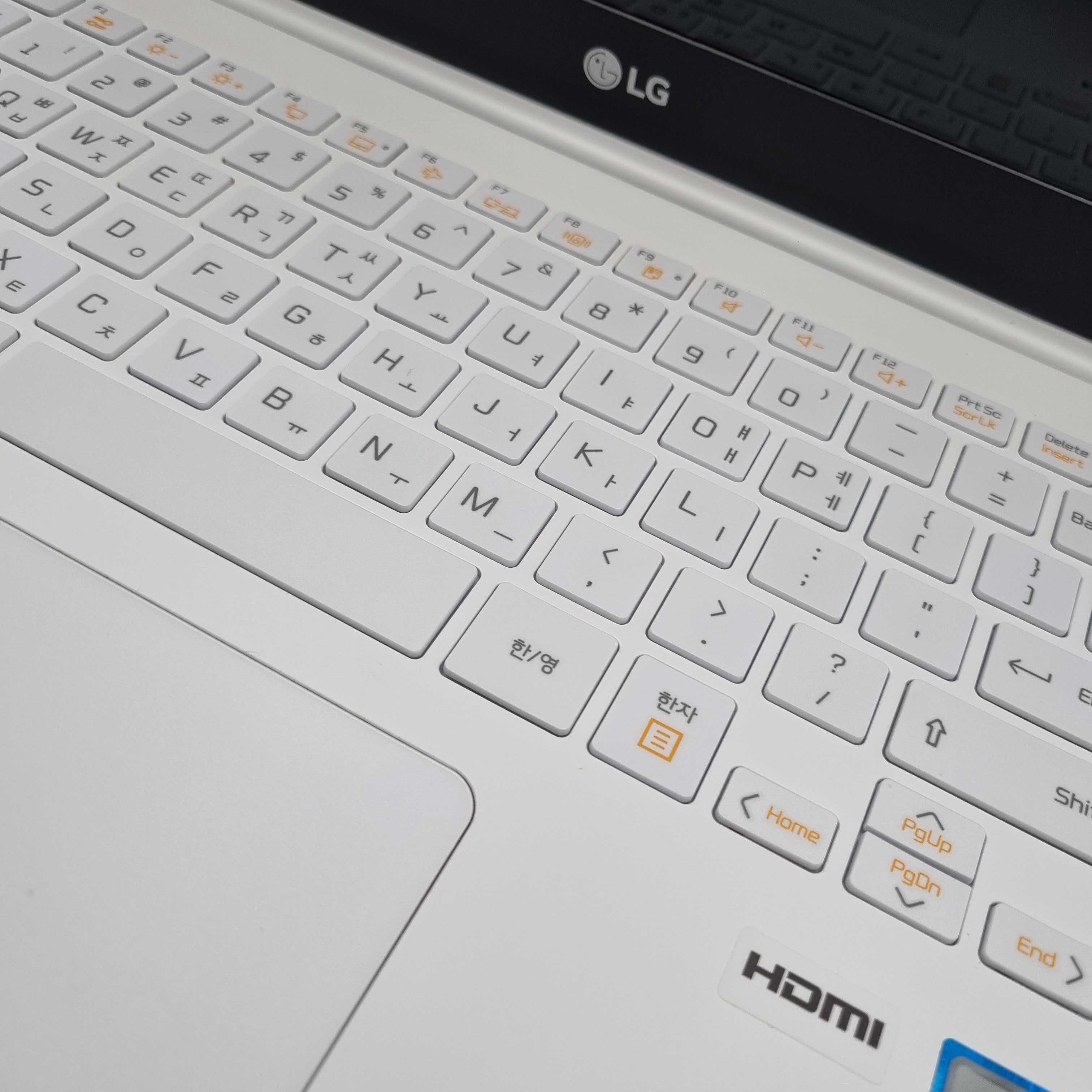 [*그램풀박스패키지]LG 화이트/그레이 골드 i5/i7 GRAM 980g 초경량 FHD 14인치 고사양 그램