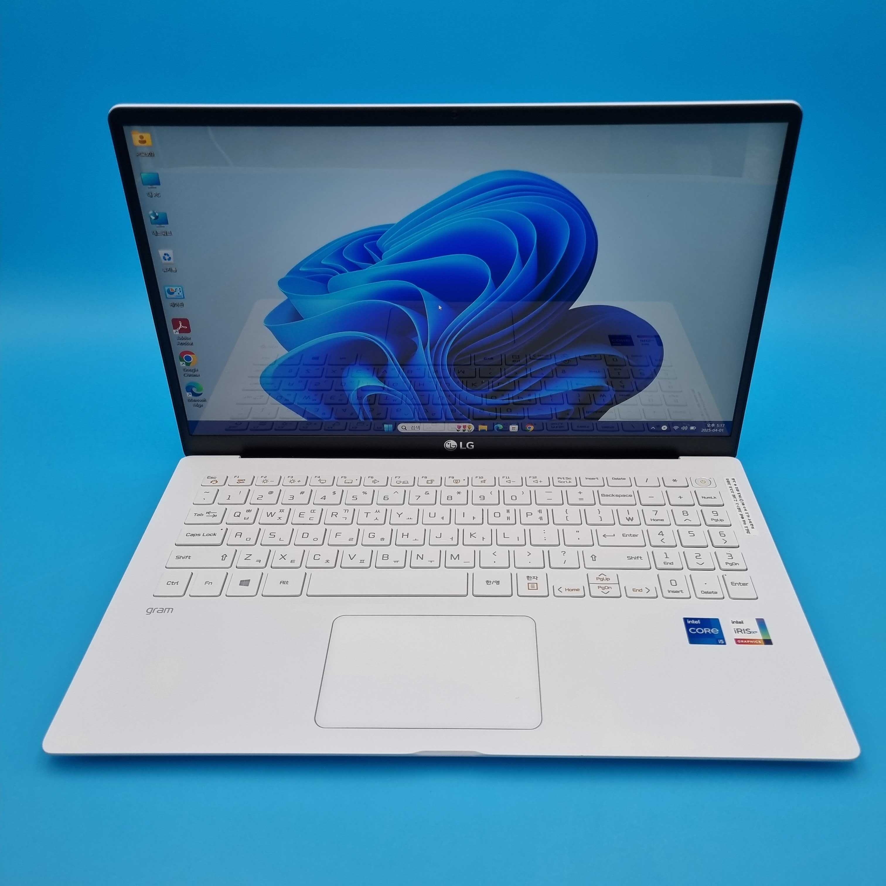 [*그램풀박스패키지]LG 최신형 15/16인치그램 i7/i5 11TH RAM 16GB 512GB Iris Xe 초고성능 그래픽 가벼운 WIN11 PRO
