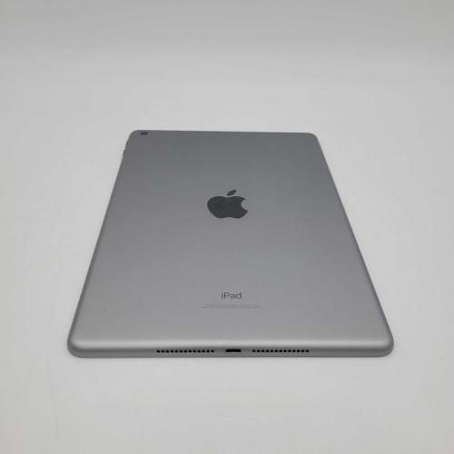 Apple Ipad 6TH 실버 32GB 와이파이 전용 10.2인치 / 392304-1