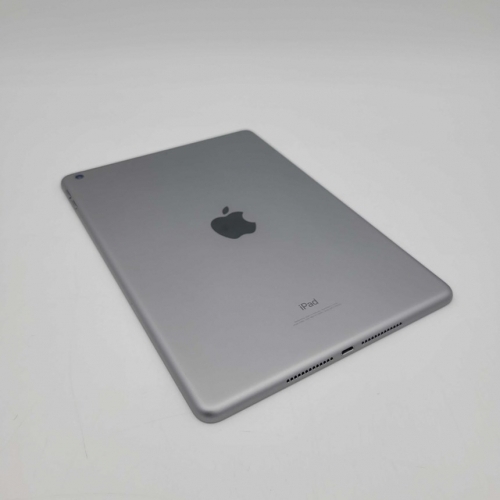 Apple Ipad 6TH 실버 32GB 와이파이 전용 10.2인치 / 392304-1