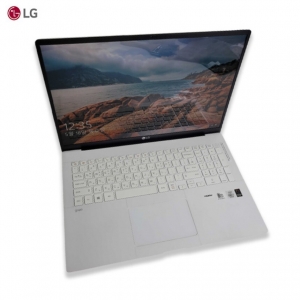 LG 17인치 그램 i7 8TH RAM 16GB QHD 초고화질 가벼운 노트북