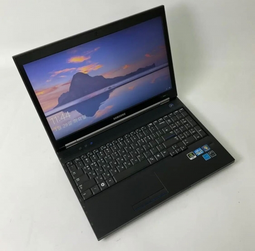 삼성 i5 블랙 스퀘어 골드 프리미엄 15.6인치 노트북