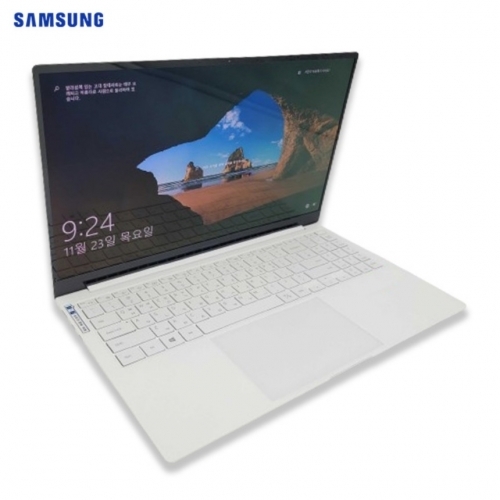 삼성 갤럭시북 PRO i5 11TH RAM 16GB Iris Xe 16인치 노트북