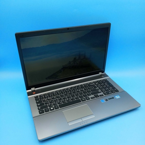 삼성 i5 CPU GeForce 외장그래픽 WIN10 17인치