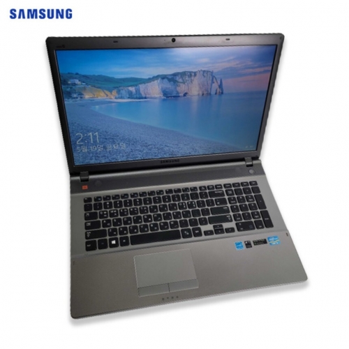삼성 i5 CPU GeForce 외장그래픽 WIN10 17인치