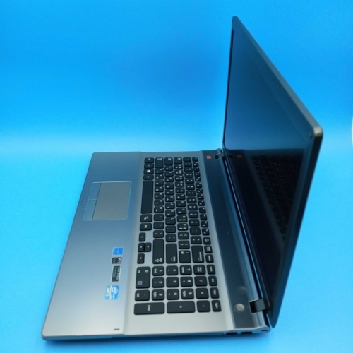 삼성 i5 CPU GeForce 외장그래픽 WIN10 17인치