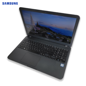 리퍼비시 삼성 i7 8TH RAM 16GB UHD그래픽 756GB 15.6인치 리퍼 노트북