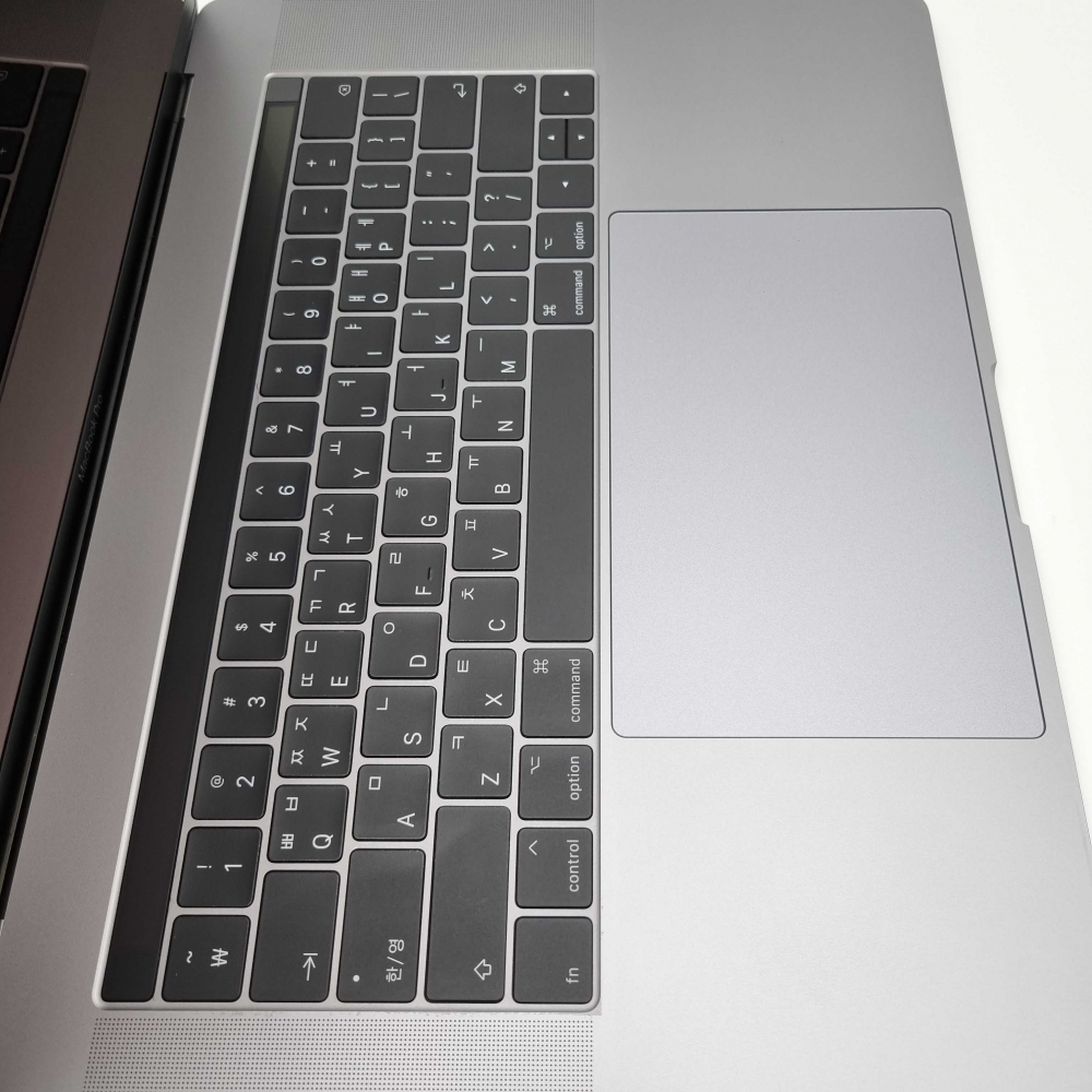 리퍼비시 맥북 프로 i7 RAM 16GB UHD 그래픽 SSD 512GB 15인치 고사양 리퍼 노트북