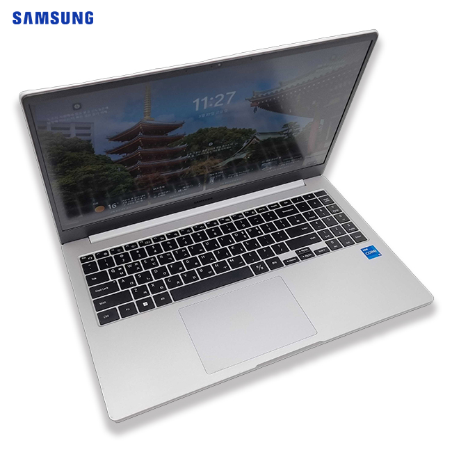 리퍼비시 삼성 i5 12TH RAM 16GB Iris Xe 756GB 15.6인치 고사양 리퍼 노트북
