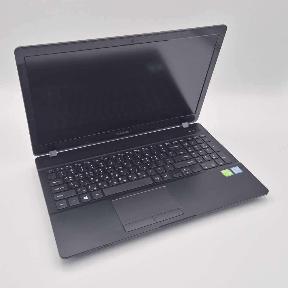리퍼비시 삼성 i5 HQ CPU RAM 16GB GeForce 그래픽 15.6인치 리퍼 노트북