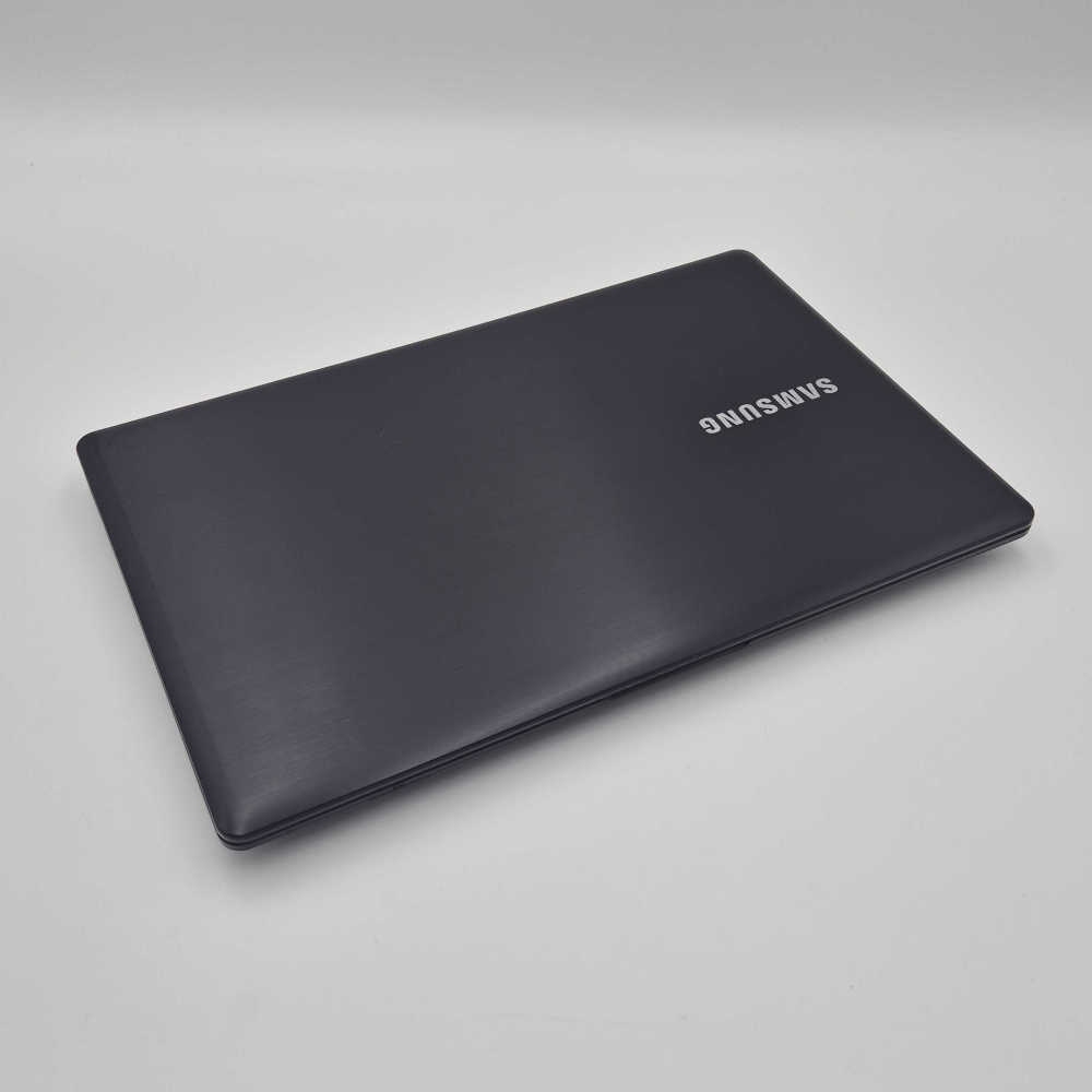 리퍼비시 삼성 i5 HQ CPU RAM 16GB GeForce 그래픽 15.6인치 리퍼 노트북