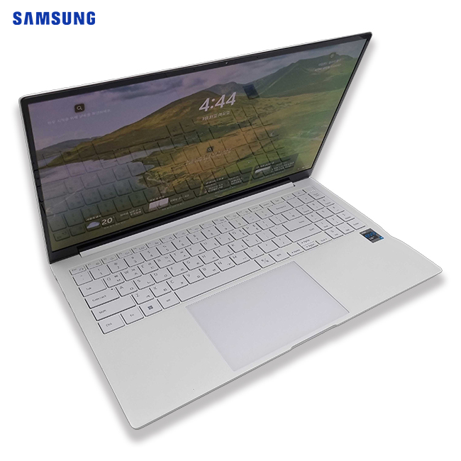 [갤럭시북풀박스패키지]리퍼비시 삼성 갤럭시북 프로 i5 RAM 16GB Iris Xe 512GB 15.6인치 고사양 리퍼 노트북