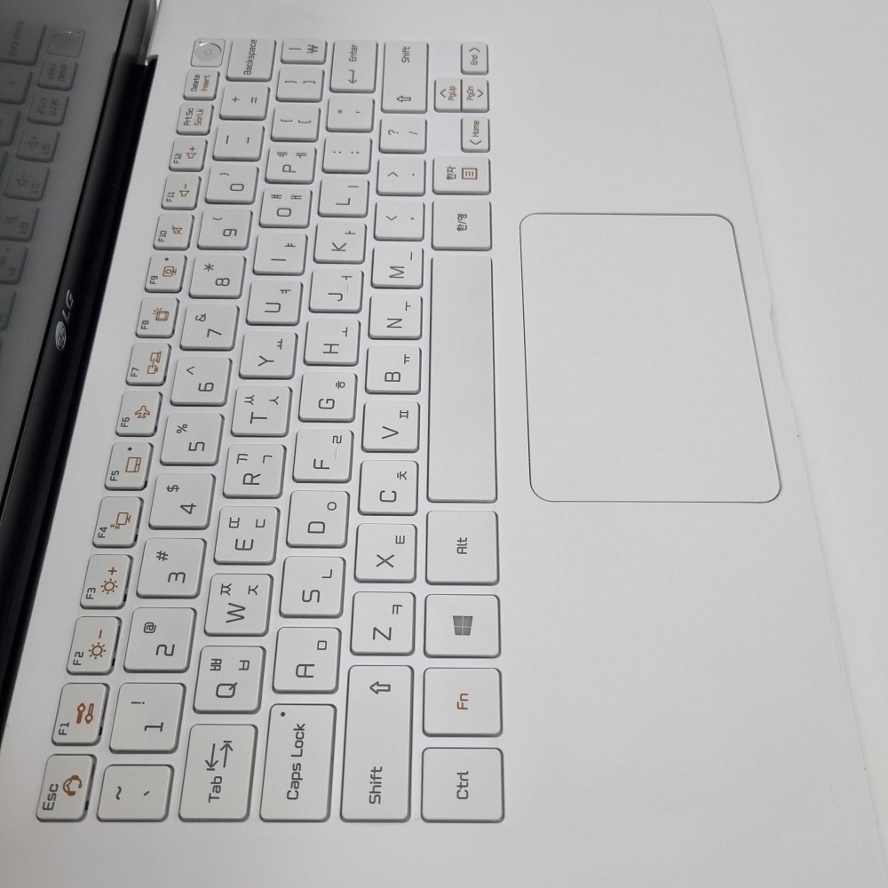 [그램풀박스패키지]리퍼비시 LG 그램 i7 RAM 16GB Iris 그래픽 512GB 14인치 고사양 리퍼 노트북
