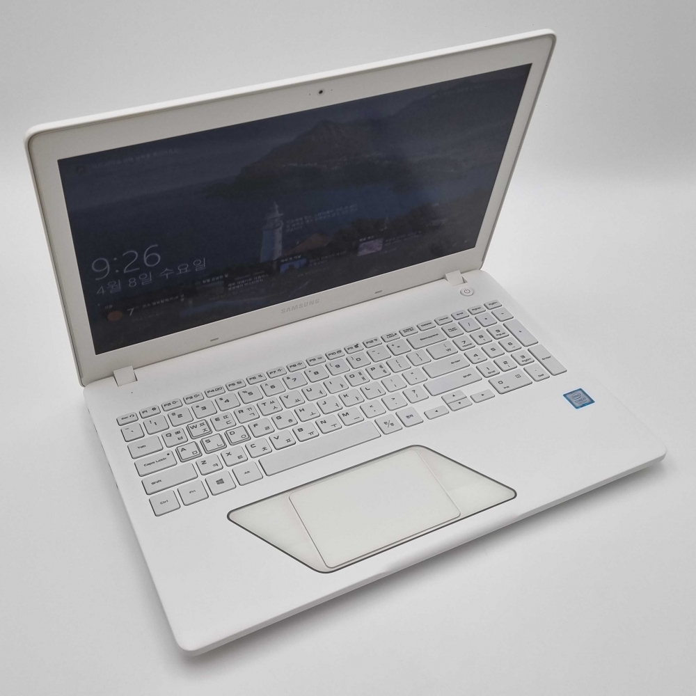 리퍼비시 삼성 오디세이 i7 HQ RAM 16GB GTX 1050 1.2TB 15.6인치 고사양 게이밍 리퍼 노트북