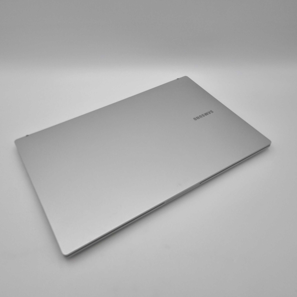 [갤럭시북풀박스패키지]리퍼비시 삼성 갤럭시북 i5 11TH Iris Xe SSD 1TB 15.6인치 리퍼 노트북