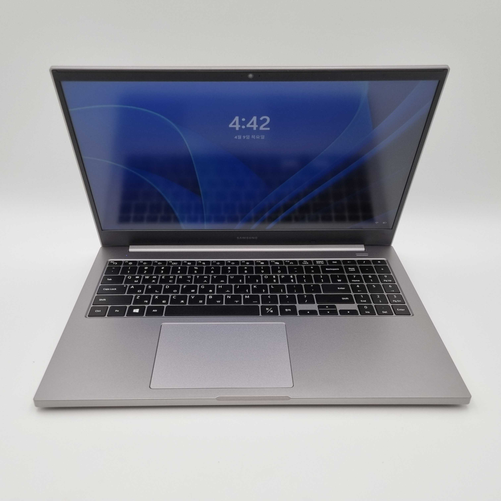 리퍼비시 삼성 i7 10TH CPU RAM 16GB 15.6인치 리퍼 노트북